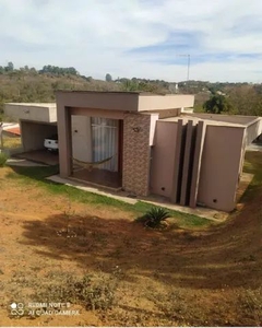 Linda casa em condomínio Fechado - Cidade Capim Branco - MG