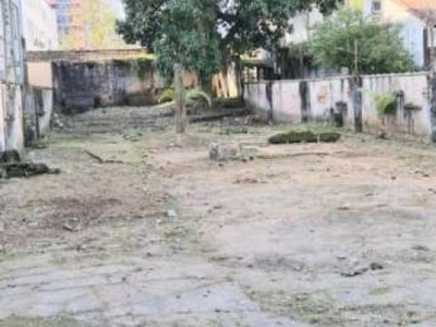 Terreno em santos no bairro do embaré. boa localização. vale