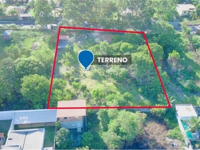 Terreno escriturado com 2000 m² em monte gordo