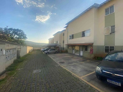 Apartamento com 2 quartos à venda no bairro Cândida Ferreira, 77m²