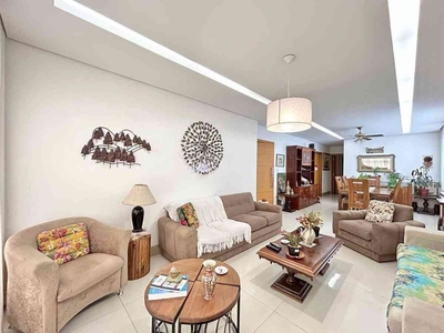 Apartamento com 4 quartos à venda no bairro São José, 248m²