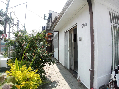 Casa térrea com 3 quartos à venda ou para alugar em Tucuruvi - SP