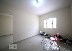 CASA com 3 dormitórios e 2 garagens