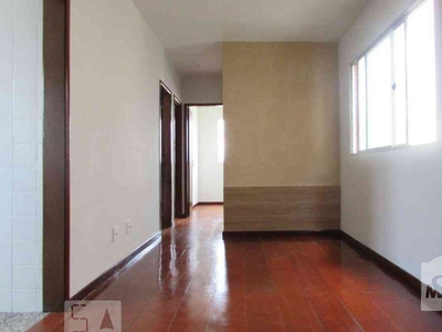 Apartamento com 3 quartos à venda no bairro Santa Cruz, 75m²