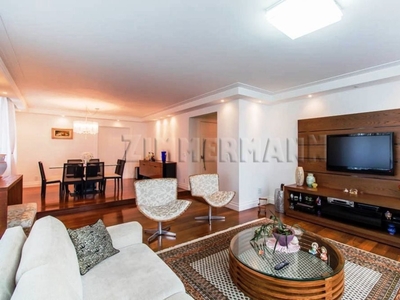 Apartamento à venda em Sumaré com 234 m², 3 quartos, 3 suítes, 3 vagas