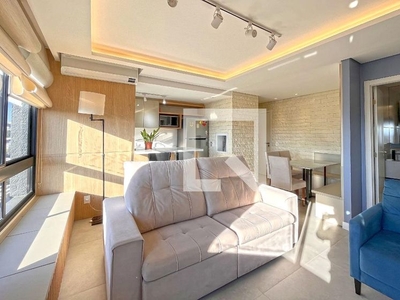 Apartamento com 1 Quarto e 2 banheiros para Alugar, 62 m² por R$ 3.800/Mês