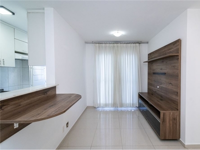 Apartamento em Conjunto Residencial Vista Verde, São Paulo/SP de 52m² 2 quartos à venda por R$ 298.000,00