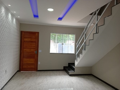Casa em Jacaroá, Maricá/RJ de 80m² 2 quartos à venda por R$ 298.000,00