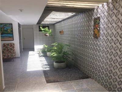 Casa em Maria Farinha, Paulista/PE de 205m² 3 quartos à venda por R$ 594.000,00