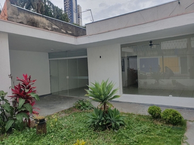 Casa em Vila Vianelo, Jundiaí/SP de 140m² 3 quartos para locação R$ 3.000,00/mes