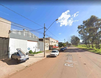 Galpão para alugar no bairro Jardim Canadá, 240m²