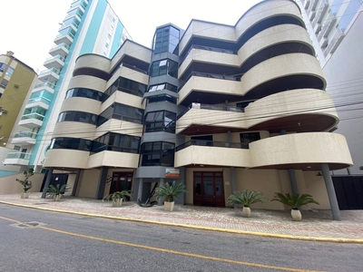 Penthouse em Meia Praia, Itapema/SC de 260m² 5 quartos à venda por R$ 2.649.000,00