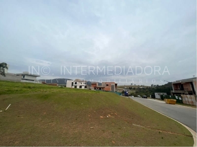 Terreno em Centro, Jundiaí/SP de 307m² à venda por R$ 644.000,00