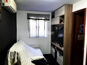 Apartamento 2 dorms à venda Rua Atílio Supertti, Vila Nova - Porto Alegre