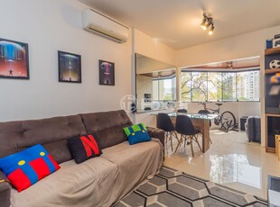 Apartamento 2 dorms à venda Travessa Serafim Terra, Jardim Botânico - Porto Alegre