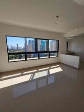 Apartamento com 3 quartos à venda no bairro Pedro Ludovico, 111m²