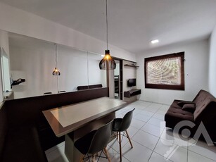 Apartamento em Martim de Sá, Caraguatatuba/SP de 47m² 2 quartos à venda por R$ 329.000,00