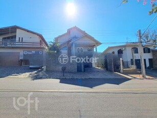 Casa 4 dorms à venda Rua Brasil, Primavera - Novo Hamburgo