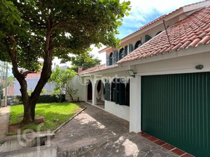 Casa 4 dorms à venda Rua Reverendo Orlando Baptista, Vila João Pessoa - Porto Alegre