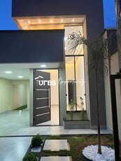 Casa com 3 quartos à venda no bairro Goiânia 02, 225m²