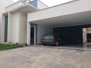 Casa com 3 quartos à venda no bairro Goiânia 02, 360m²