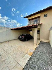 Casa com 4 quartos à venda no bairro Jardim Atlântico, 295m²