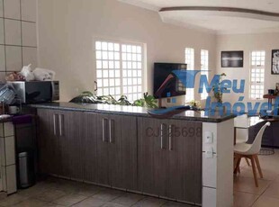 Casa em Condomínio com 5 quartos à venda no bairro Brasília/Plano Piloto, 230m²