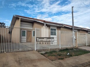 Casa em Ronda, Ponta Grossa/PR de 46m² 2 quartos para locação R$ 900,00/mes