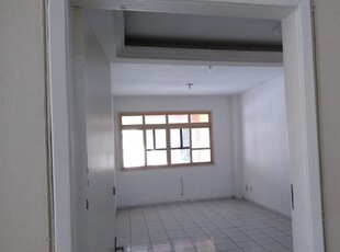 Sala em Centro, Niterói/RJ de 30m² à venda por R$ 119.000,00