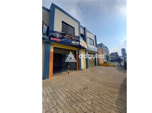 Sala em Uvaranas, Ponta Grossa/PR de 10m² para locação R$ 3.300,00/mes