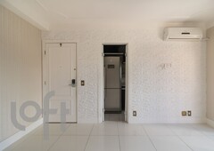 Apartamento à venda em Jardim Paulistano com 49 m², 2 quartos, 1 suíte, 1 vaga
