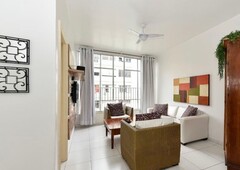 Apartamento à venda em Copacabana com 110 m², 3 quartos