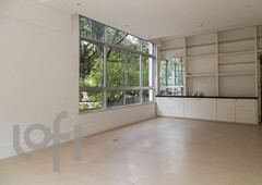 Apartamento à venda em Urca com 122 m², 3 quartos, 1 suíte, 1 vaga