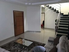 Casa com 3 quartos à venda no bairro Jardim Progresso, 300m²