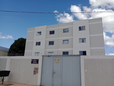 Apartamento à venda com 3 quartos em Jardim Da Barragem I, Águas Lindas de Goiás