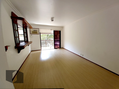 Apartamento em Barra da Tijuca, Rio de Janeiro/RJ de 74m² 1 quartos à venda por R$ 749.000,00