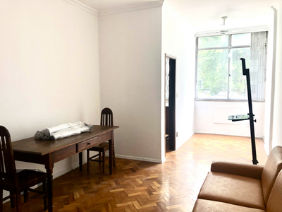 Apartamento em Botafogo, Rio de Janeiro/RJ de 72m² 3 quartos à venda por R$ 699.000,00