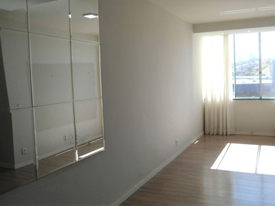 Apartamento à venda em Estoril com 80 m², 2 quartos, 1 vaga
