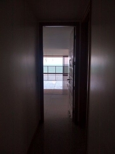 Apartamento para venda tem 286 metros quadrados com 4 quartos em Ponta Verde - Maceió - Al