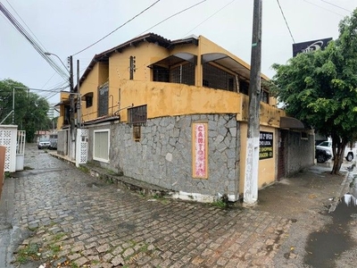 Ponto comercial c 2 casas no 1 andar Poço - Maceió - AL