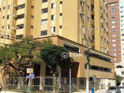 Apartamento amplo 1 suíte mais 2 dormitórios no centro de itajaí sc.