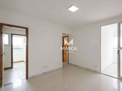 Apartamento com 2 quartos para alugar no bairro Nova Suíssa, 60m²