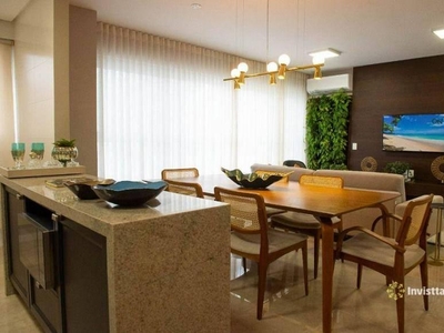 Apartamento com 3 quartos à venda, 142.0m²