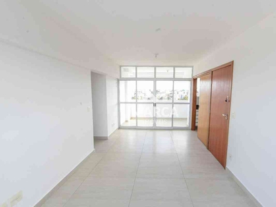 Apartamento com 3 quartos para alugar no bairro Planalto, 80m²