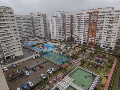 Apartamento com otima vista vazio patio carioca!!!