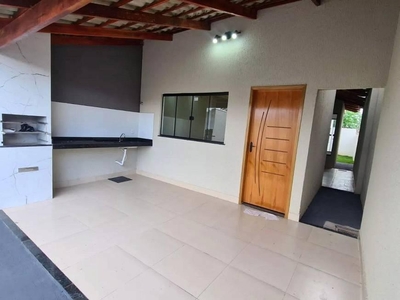 Casa com 2 quartos à venda, 94.0m²