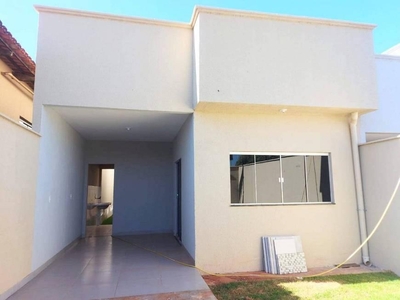 Casa com 3 quartos à venda, 183.0m²