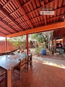 Casa com 3 quartos à venda