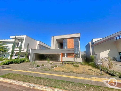 Casa com 5 quartos à venda no bairro Residencial Goiânia Golfe Clube, 484m²