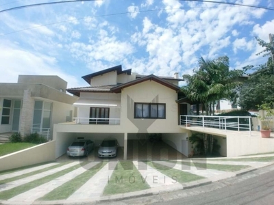 Casa residencial para venda no condomínio bosque de grevílea.